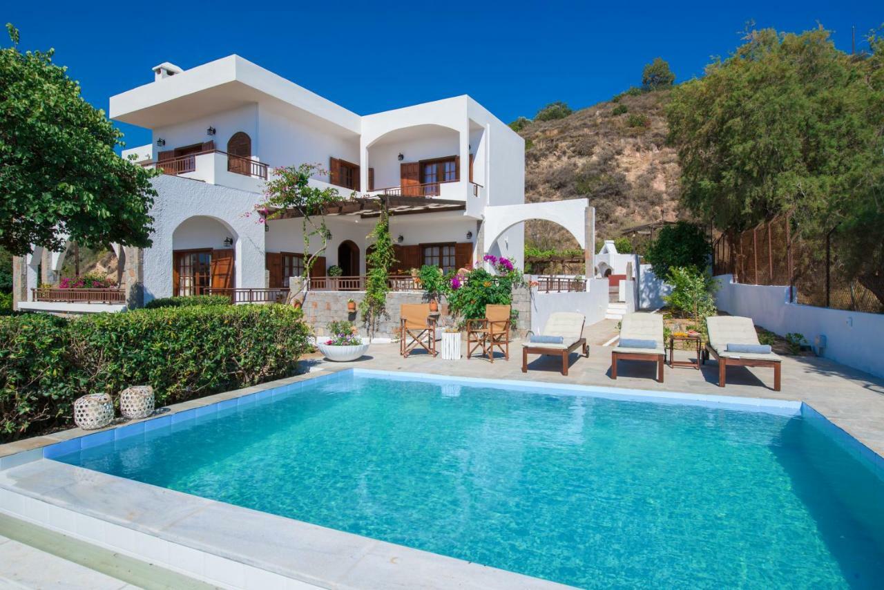 Helidoni Hill Seaview Family Villa Palaiokastro  Exterior photo